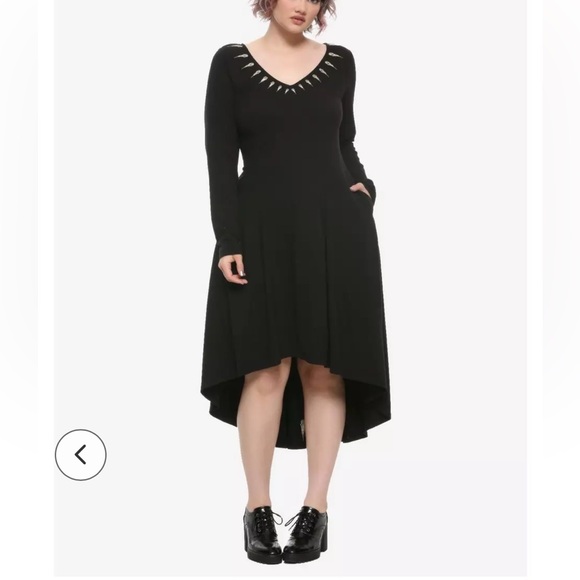 EUC 3X Disney Her Universe Maleficent embroidered dress - Picture 3 of 10